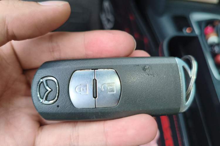 Used Mazda CX-4 2021 2.0L Automatic Two-Wheel Drive Blue Sky Dynamic Edition Vehicle Key