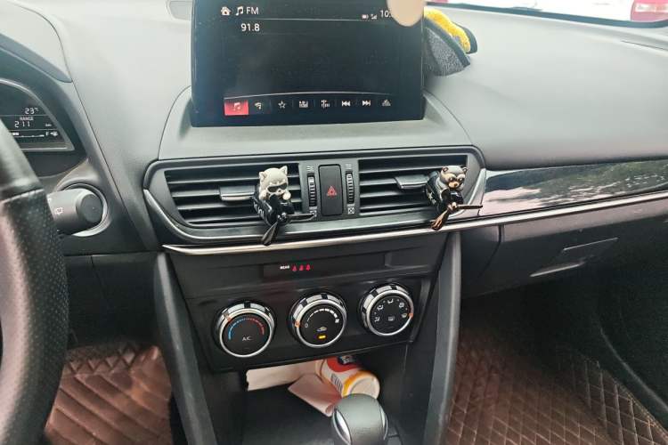 Used Mazda CX-4 2021 2.0L Automatic Two-Wheel Drive Blue Sky Dynamic Edition Audio And AC Panel