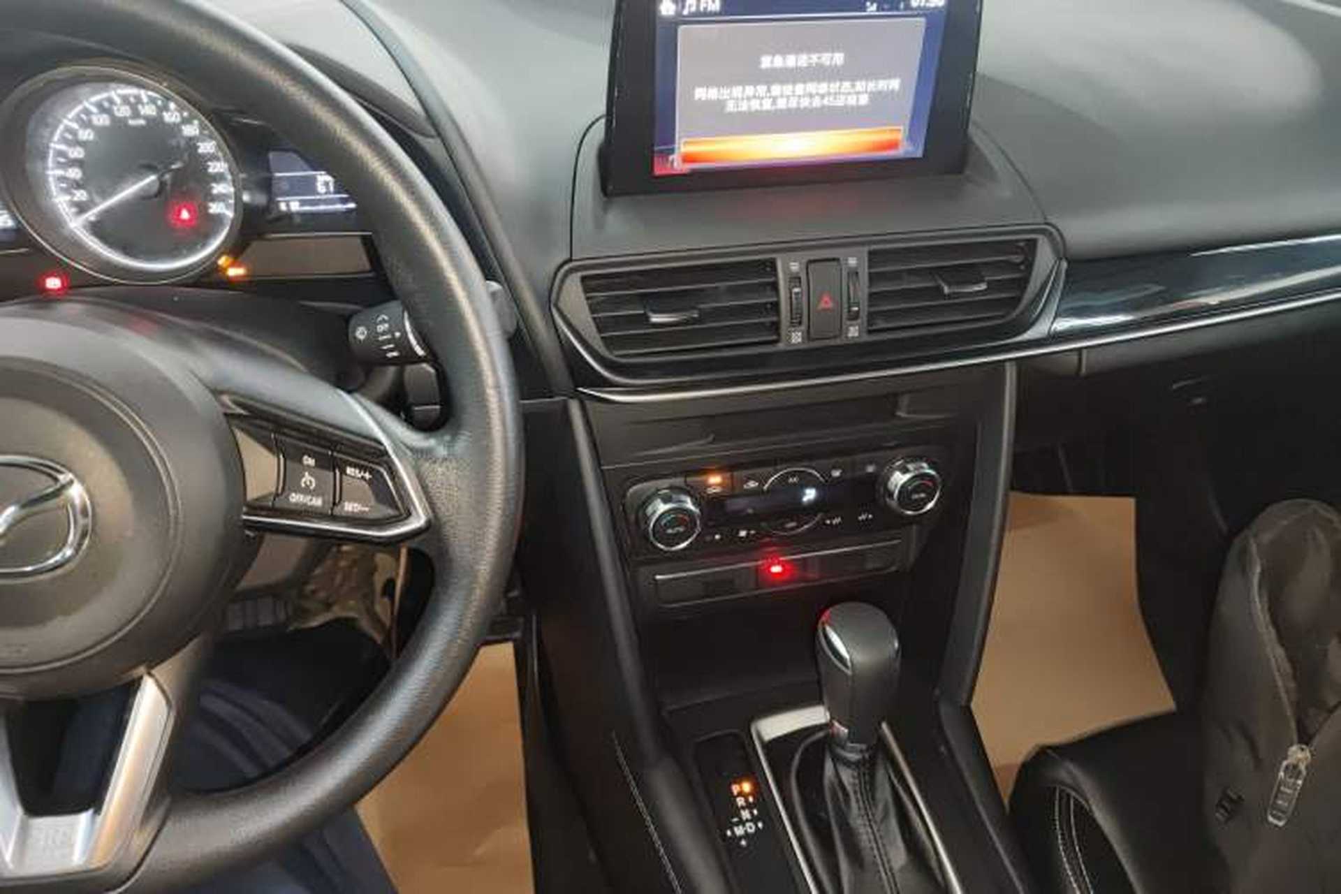 Used Mazda CX-4 2021 2.0L Automatic Two-Wheel Drive Blue Sky Exploration Edition Audio And AC Panel