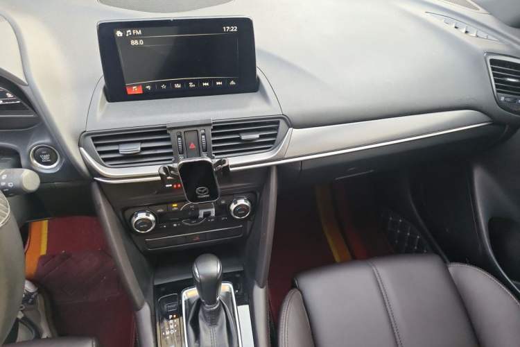 Used Mazda CX-4 2021 2.0L Automatic Two-Wheel Drive Blue Sky Luxury Edition Audio And AC Panel