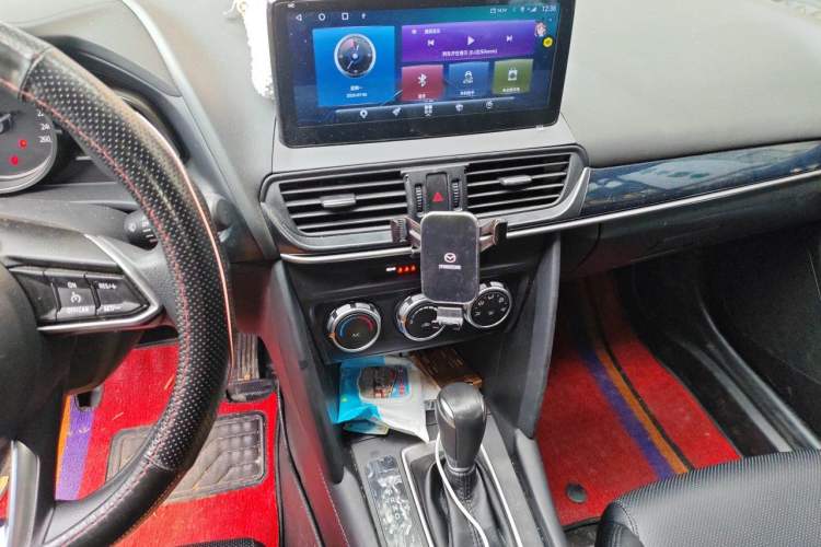 Used Mazda CX-4 2021 2.0L Automatic Two-Wheel Drive Blue Sky Dynamic Edition Audio And AC Panel