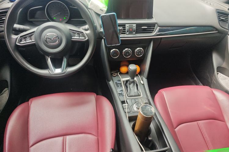 Used Mazda CX-4 2021 2.0L Automatic Two-Wheel Drive Blue Sky Dynamic Edition Center Console
