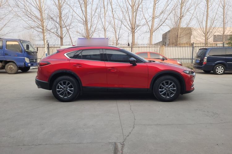 Used Mazda CX-4 2021 2.0L Automatic Two-Wheel Drive Blue Sky Exploration Edition Exterior 3