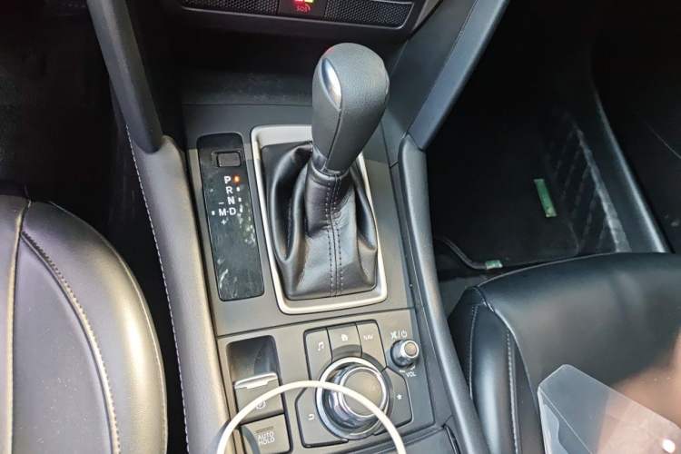 Used Mazda CX-4 2021 2.0L Automatic Two-Wheel Drive Blue Sky Exploration Edition Gear Lever