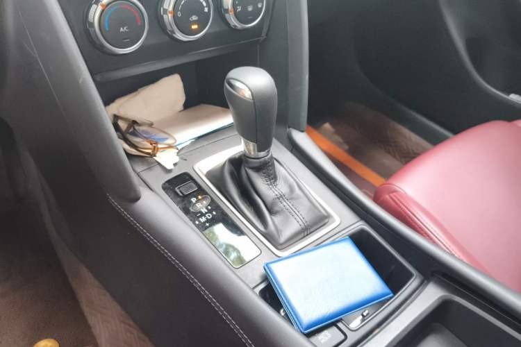 Used Mazda CX-4 2021 2.0L Automatic Two-Wheel Drive Blue Sky Youth Edition Gear Lever