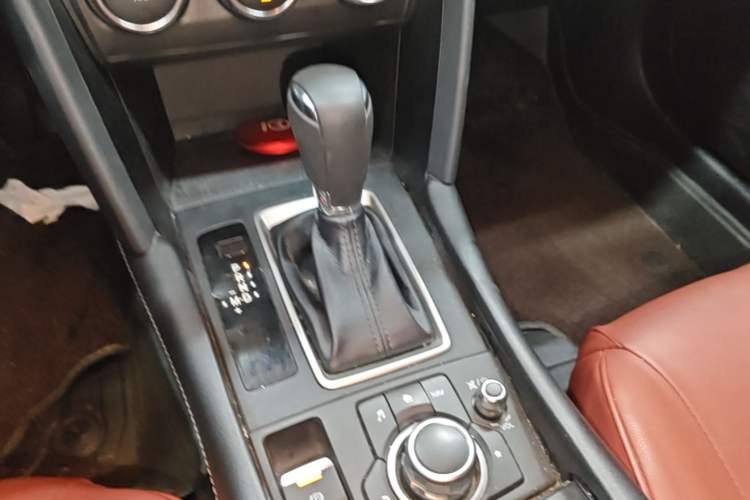 Used Mazda CX-4 2021 2.0L Automatic Two-Wheel Drive Blue Sky Dynamic Edition Gear Lever