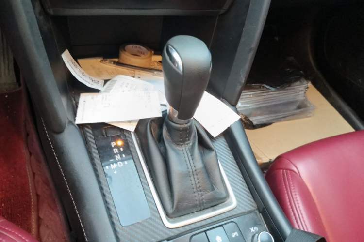 Used Mazda CX-4 2021 2.0L Automatic Two-Wheel Drive Blue Sky Dynamic Edition Gear Lever