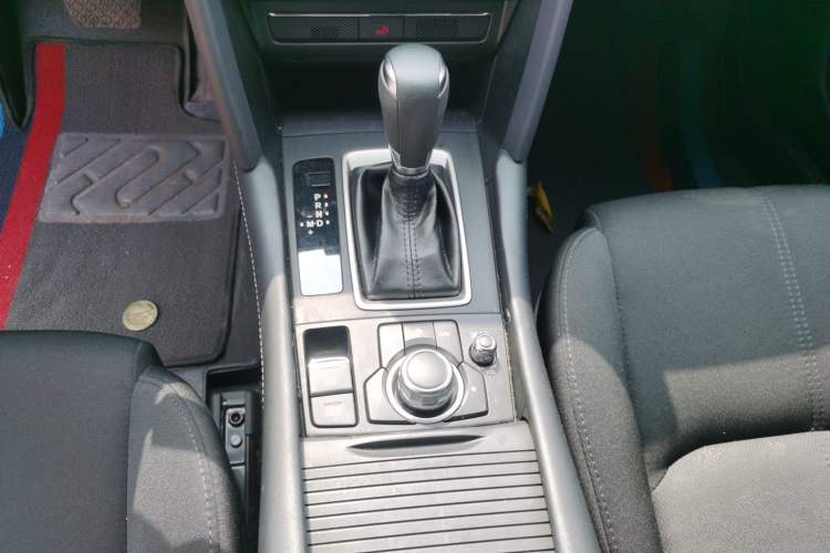 Used Mazda CX-4 2021 2.0L Automatic Two-Wheel Drive Blue Sky Exploration Edition Gear Lever