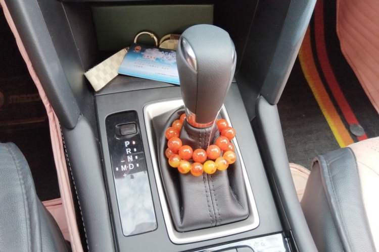 Used Mazda CX-4 2021 2.0L Automatic Two-Wheel Drive Blue Sky Dynamic Edition Gear Lever