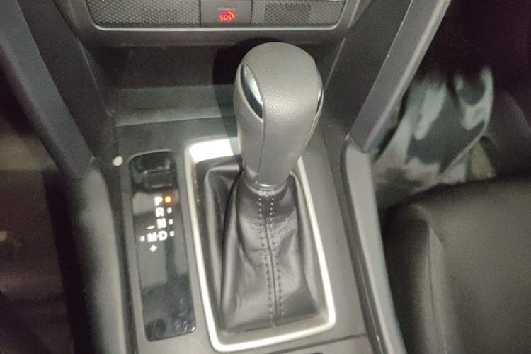 Used Mazda CX-4 2021 2.0L Automatic Two-Wheel Drive Blue Sky Exploration Edition Gear Lever