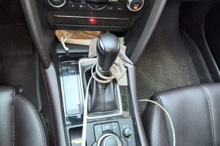 Used Mazda CX-4 2021 2.5L Automatic 2WD Sky-Drive Fun Edition Gear Lever