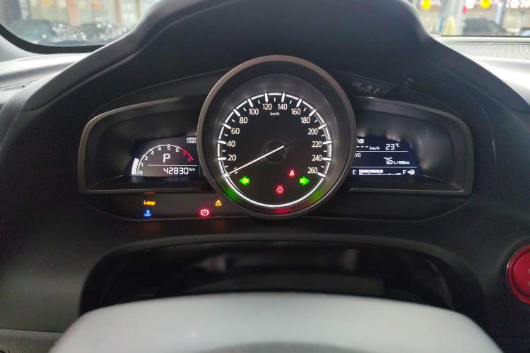 Used Mazda CX-4 2021 2.0L Automatic Two-Wheel Drive Blue Sky Dynamic Edition Instrument Cluster