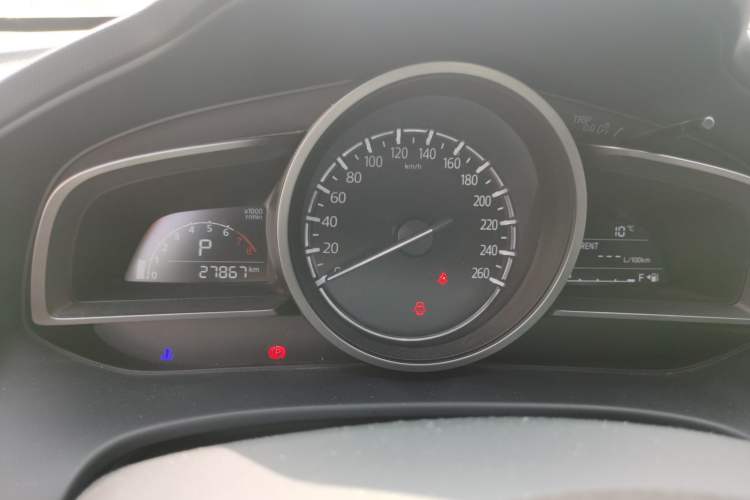 Used Mazda CX-4 2021 2.0L Automatic Two-Wheel Drive Blue Sky Exploration Edition Instrument Cluster