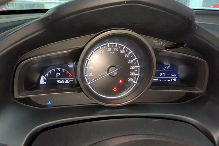 Used Mazda CX-4 2021 2.0L Automatic Two-Wheel Drive Blue Sky Exploration Edition Instrument Cluster