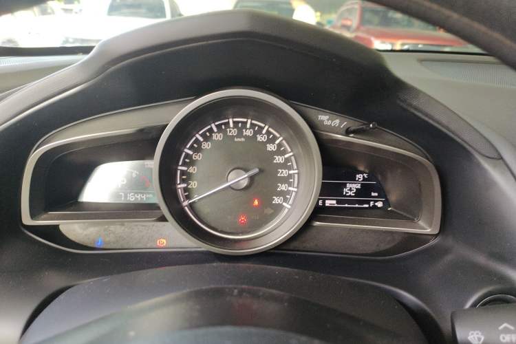 Used Mazda CX-4 2021 2.0L Automatic Two-Wheel Drive Blue Sky Dynamic Edition Instrument Cluster