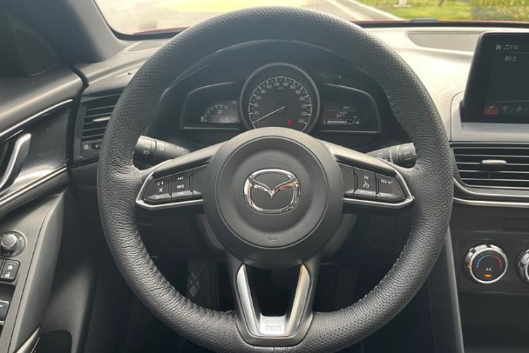 Used Mazda CX-4 2021 2.0L Automatic Two-Wheel Drive Blue Sky Dynamic Edition Interior 2