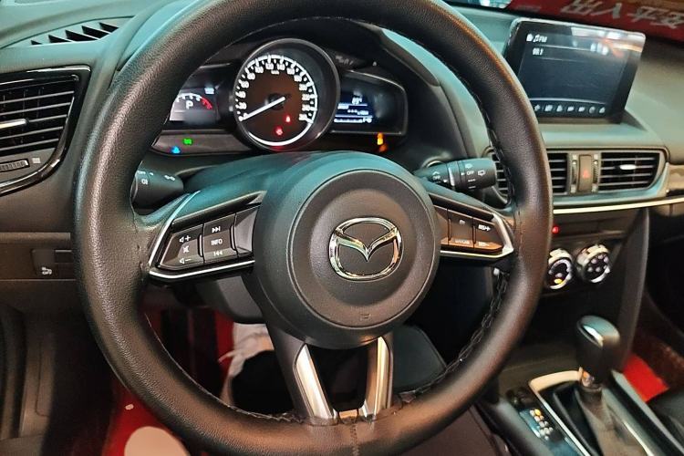 Used Mazda CX-4 2021 2.0L Automatic Two-Wheel Drive Blue Sky Dynamic Edition Interior 2