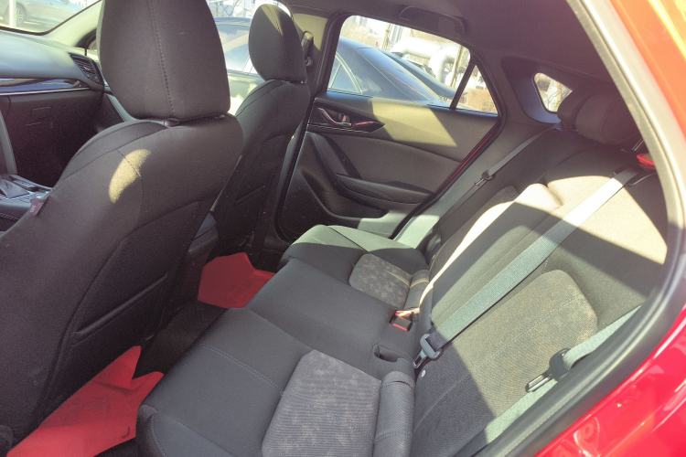 Used Mazda CX-4 2021 2.0L Automatic Two-Wheel Drive Blue Sky Dynamic Edition Interior 4