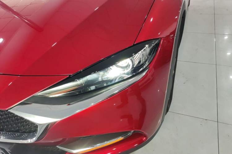 Used Mazda CX-4 2021 2.0L Automatic Two-Wheel Drive Blue Sky Dynamic Edition Left Front Headlight