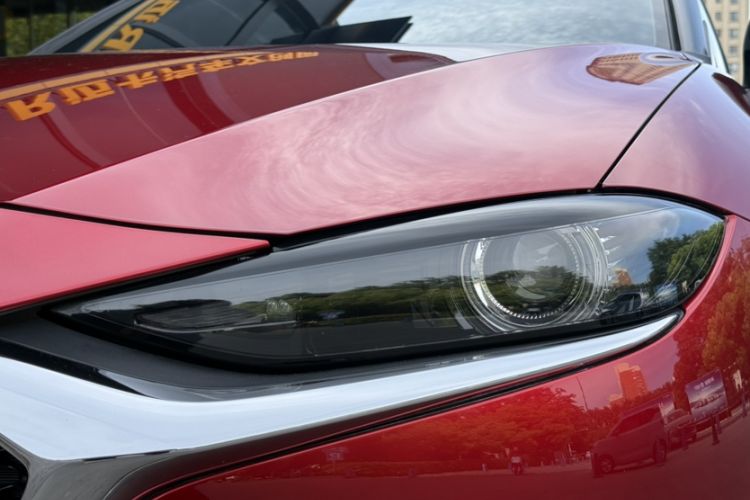 Used Mazda CX-4 2021 2.0L Automatic Two-Wheel Drive Blue Sky Luxury Edition Left Front Headlight