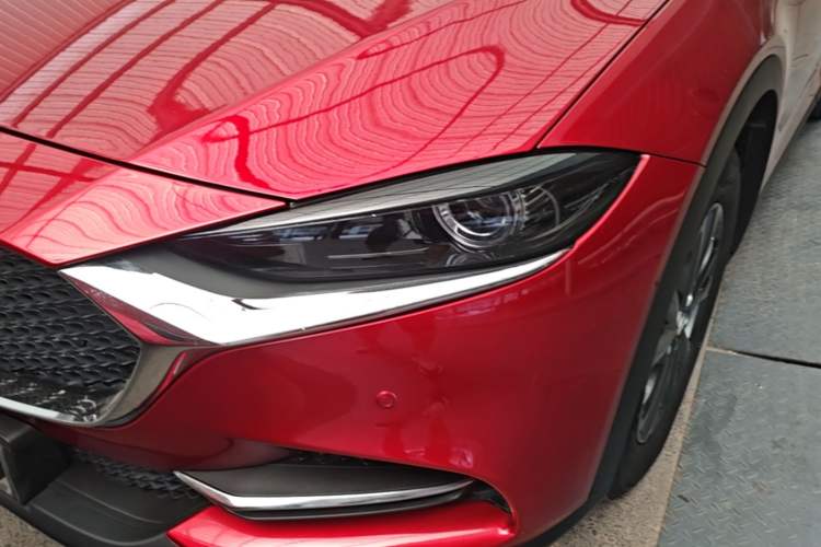 Used Mazda CX-4 2021 2.0L Automatic Two-Wheel Drive Blue Sky Exploration Edition Left Front Headlight