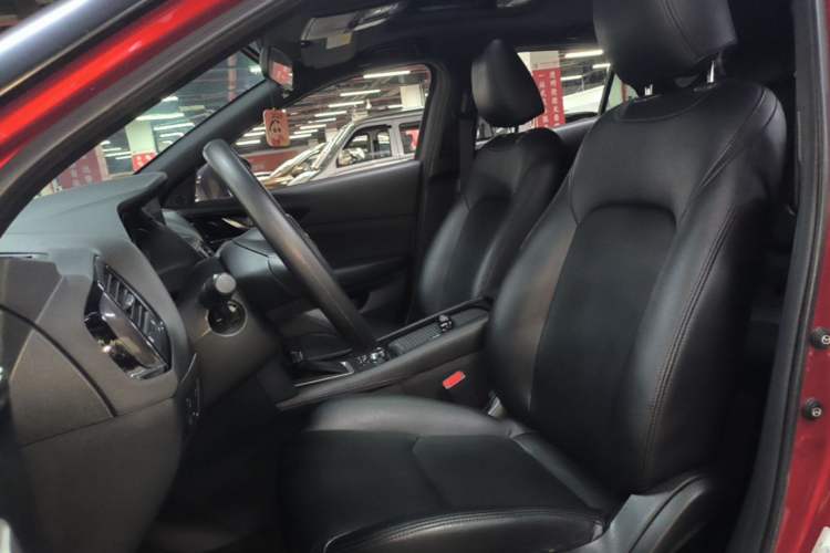 Used Mazda CX-4 2021 2.0L Automatic Two-Wheel Drive Blue Sky Exploration Edition Left Front Seat