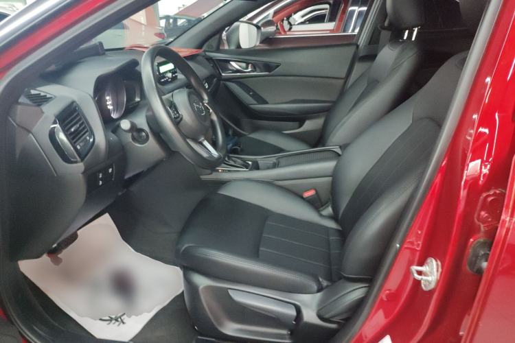 Used Mazda CX-4 2021 2.0L Automatic Two-Wheel Drive Blue Sky Dynamic Edition Left Front Seat