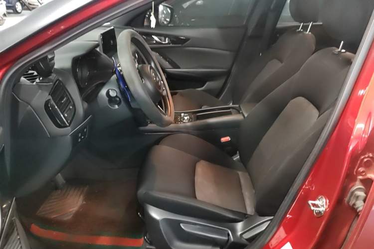 Used Mazda CX-4 2021 2.0L Automatic Two-Wheel Drive Blue Sky Exploration Edition Left Front Seat