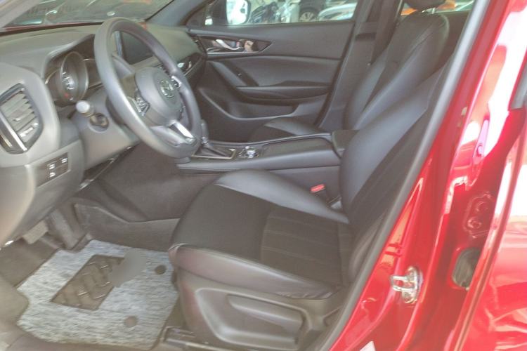 Used Mazda CX-4 2021 2.0L Automatic Two-Wheel Drive Blue Sky Dynamic Edition Left Front Seat