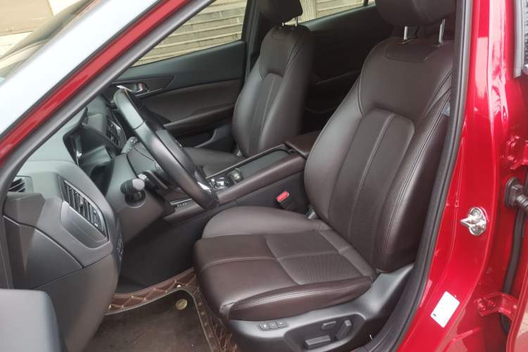 Used Mazda CX-4 2021 2.5L Automatic All-Wheel Drive Blue Sky Passion Edition Left Front Seat