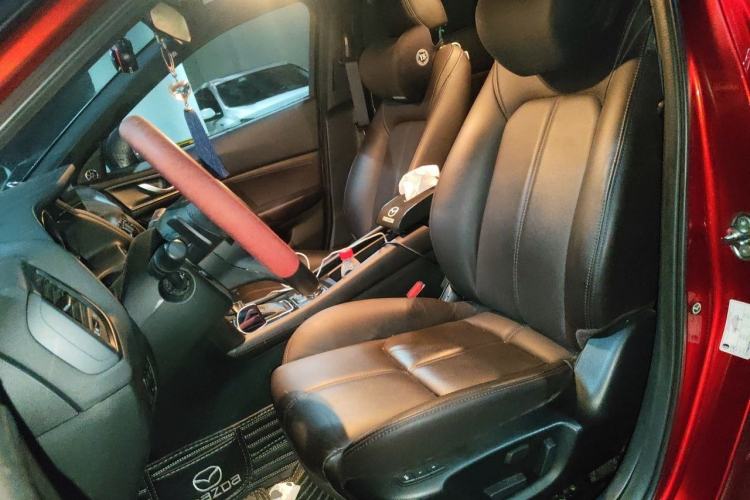Used Mazda CX-4 2021 2.5L Automatic All-Wheel Drive Blue Sky Passion Edition Left Front Seat