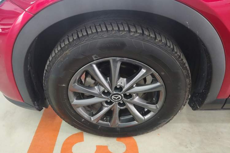 Used Mazda CX-4 2021 2.0L Automatic Two-Wheel Drive Blue Sky Dynamic Edition Left Front Wheel Hub
