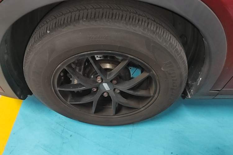 Used Mazda CX-4 2021 2.0L Automatic Two-Wheel Drive Blue Sky Exploration Edition Left Front Wheel Hub