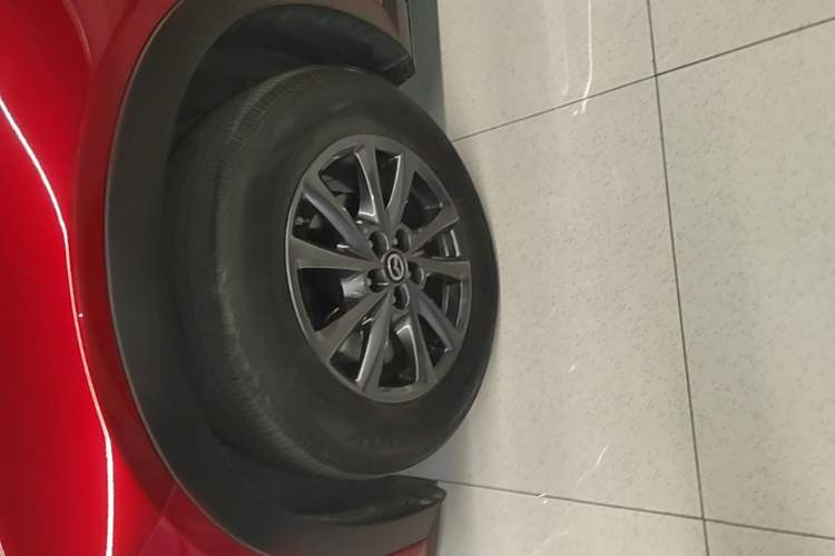 Used Mazda CX-4 2021 2.0L Automatic Two-Wheel Drive Blue Sky Exploration Edition Left Front Wheel Hub
