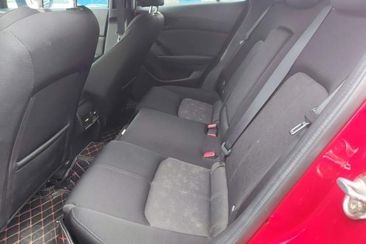 Used Mazda CX-4 2021 2.0L Automatic Two-Wheel Drive Blue Sky Exploration Edition Left Rear Seat