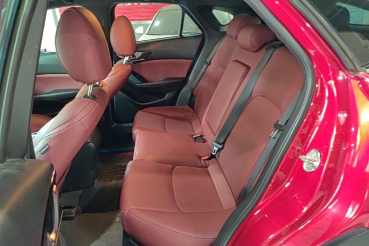 Used Mazda CX-4 2021 2.0L Automatic Two-Wheel Drive Blue Sky Dynamic Edition Left Rear Seat