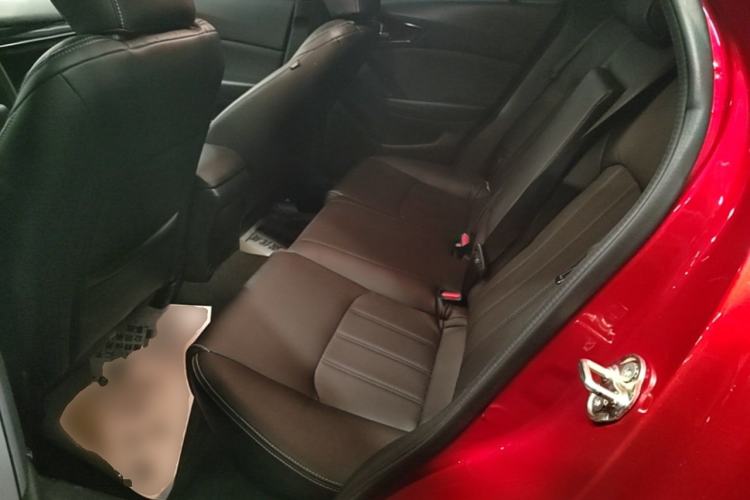 Used Mazda CX-4 2021 2.0L Automatic Two-Wheel Drive Blue Sky Dynamic Edition Left Rear Seat