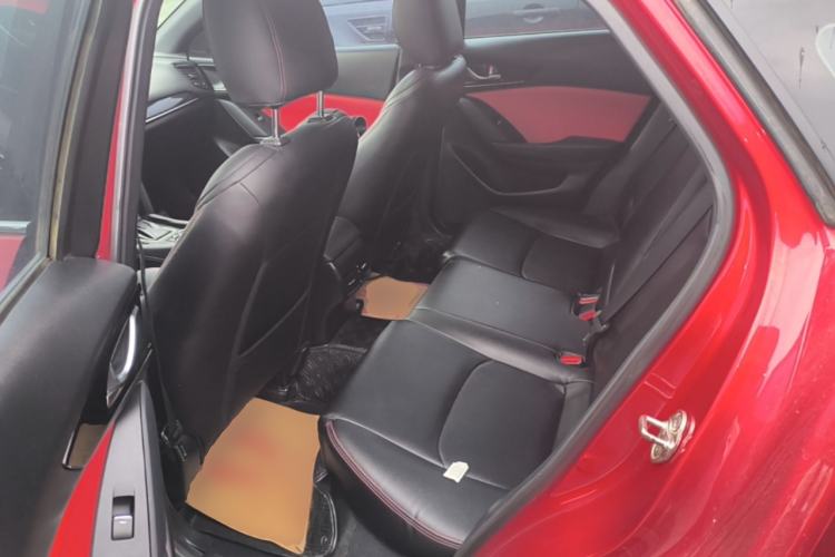 Used Mazda CX-4 2021 2.0L Automatic Two-Wheel Drive Blue Sky Exploration Edition Left Rear Seat