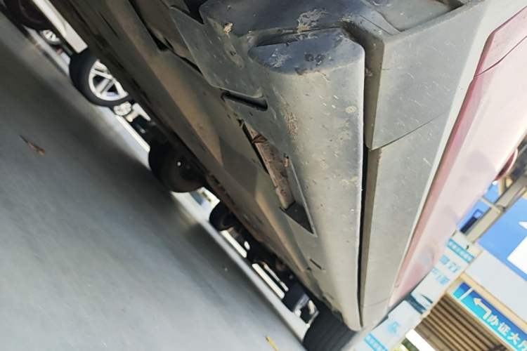 Used Mazda CX-4 2021 2.0L Automatic Two-Wheel Drive Blue Sky Dynamic Edition Left Side Sill