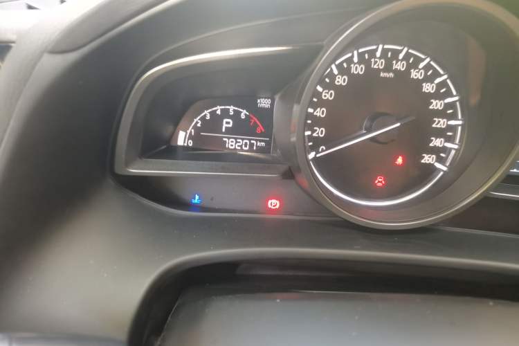 Used Mazda CX-4 2021 2.0L Automatic Two-Wheel Drive Blue Sky Dynamic Edition Odometer Close Up