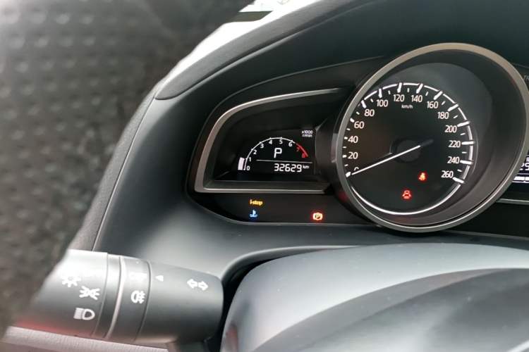Used Mazda CX-4 2021 2.0L Automatic Two-Wheel Drive Blue Sky Exploration Edition Odometer Close Up