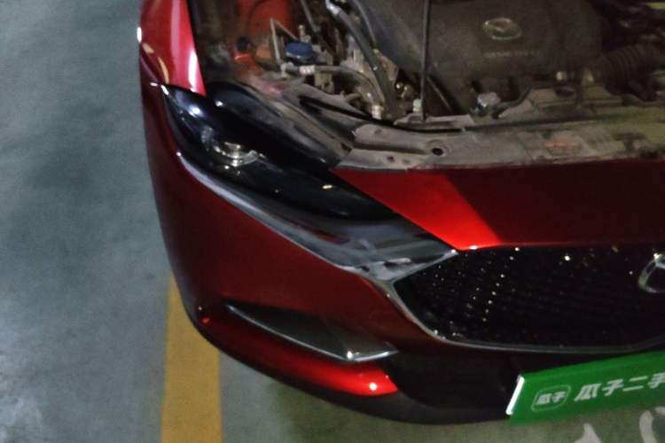 Used Mazda CX-4 2021 2.0L Automatic Two-Wheel Drive Blue Sky Luxury Edition Right Front Headlight