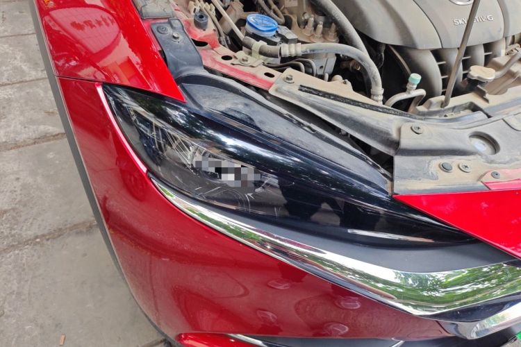 Used Mazda CX-4 2021 2.0L Automatic Two-Wheel Drive Blue Sky Dynamic Edition Right Front Headlight