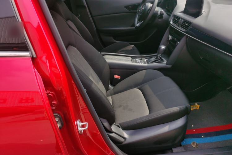 Used Mazda CX-4 2021 2.0L Automatic Two-Wheel Drive Blue Sky Exploration Edition Right Front Seat