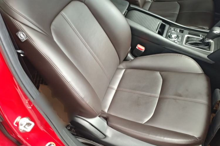 Used Mazda CX-4 2021 2.0L Automatic Two-Wheel Drive Blue Sky Exploration Edition Right Front Seat