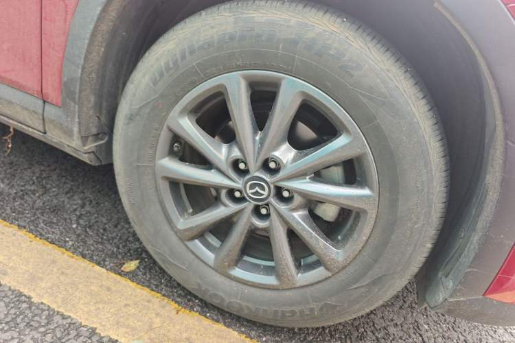 Used Mazda CX-4 2021 2.0L Automatic Two-Wheel Drive Blue Sky Dynamic Edition Right Front Wheel Hub