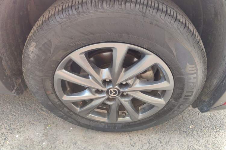 Used Mazda CX-4 2021 2.0L Automatic Two-Wheel Drive Blue Sky Dynamic Edition Right Front Wheel Hub