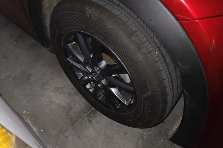 Used Mazda CX-4 2021 2.0L Automatic Two-Wheel Drive Blue Sky Dynamic Edition Right Front Wheel Hub