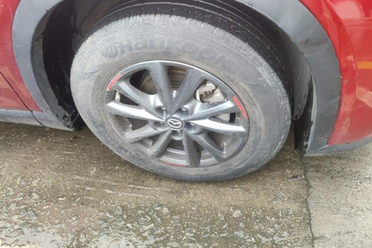 Used Mazda CX-4 2021 2.0L Automatic Two-Wheel Drive Blue Sky Dynamic Edition Right Front Wheel Hub