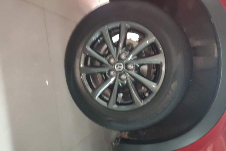 Used Mazda CX-4 2021 2.0L Automatic Two-Wheel Drive Blue Sky Dynamic Edition Right Rear Wheel Hub